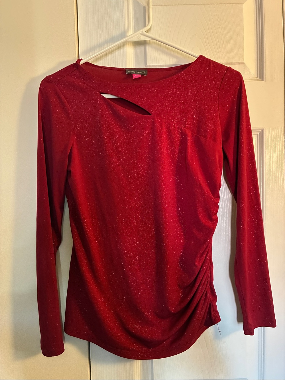Vince Camuto Red Long-Sleeve Glitter Keyhole Top